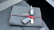 Nissan Qashqai 1.3 DiG-T Acenta Premium 5dr Petrol Hatchback